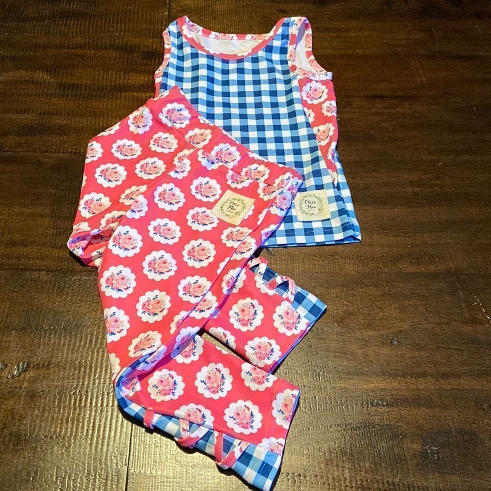 Olive Mae 2-piece Active Set Summer Outfit
18 Month